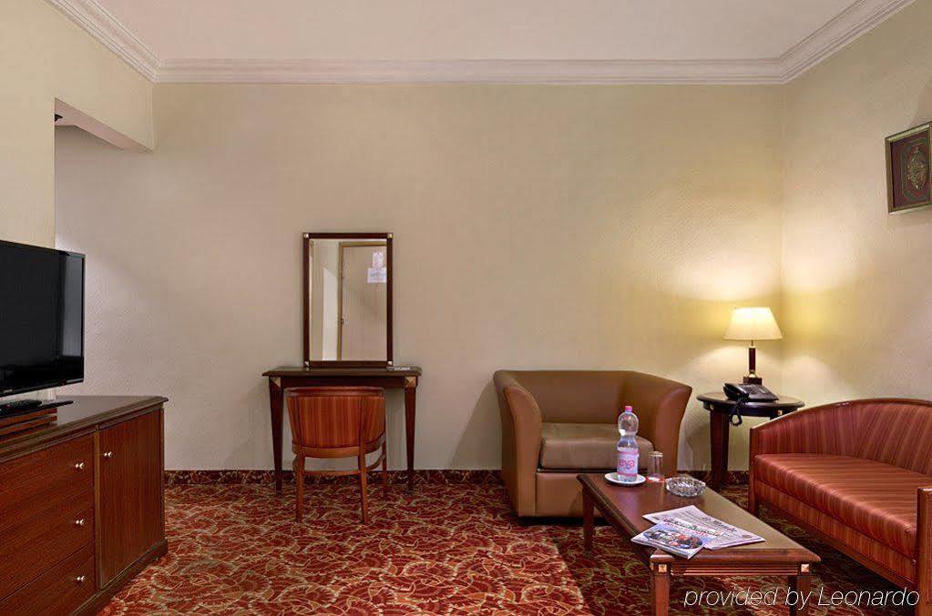 Grand Hotel Bamako Exterior photo